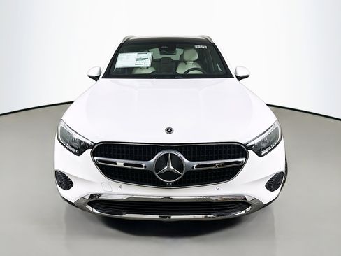 New 2026 Mercedes-Benz GLC 300 4MATIC image 2