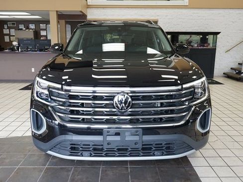 Used 2024 Volkswagen Atlas SE image 21