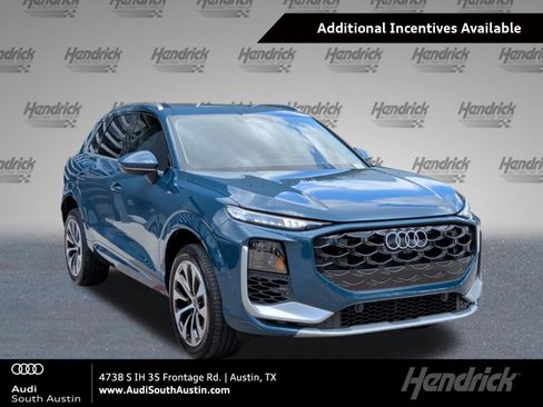 Used 2026 Audi Q3 quattro 2.0T AWD/4WD image 1