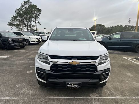 Used 2022 Chevrolet Colorado LT w/ Fleet Safety Package image 3