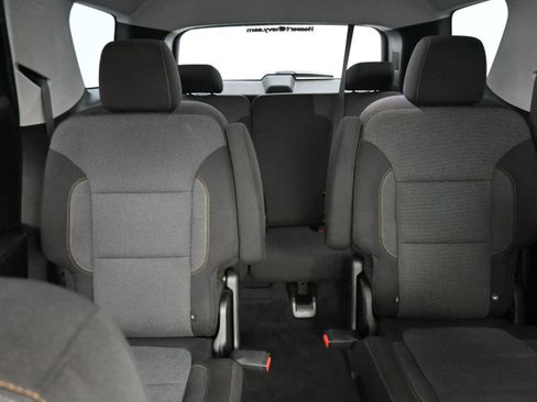 Used 2020 Chevrolet Traverse LT FWD image 29