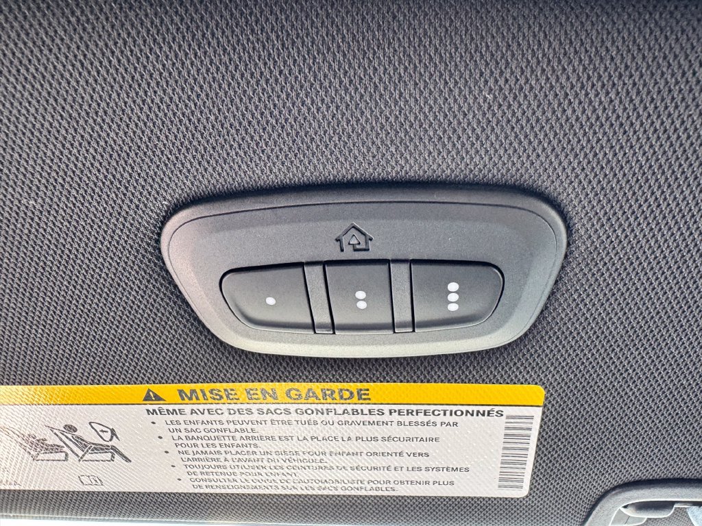 New 2026 Chrysler Pacifica Select FWD image 23