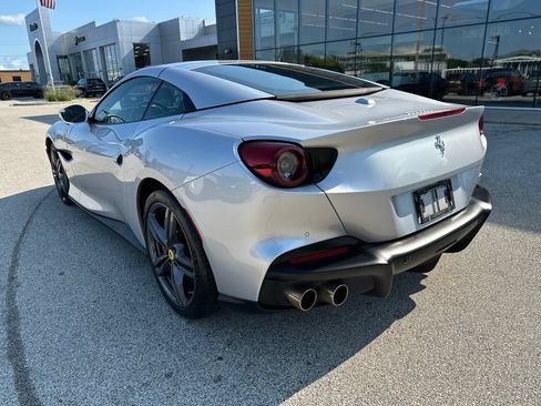 Used 2022 Ferrari Portofino M RWD image 8