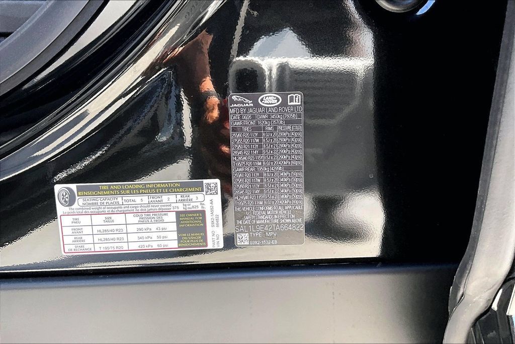 New 2026 Land Rover Range Rover Sport Dynamic SE AWD/4WD image 8