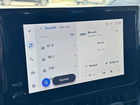 Used 2025 Toyota Corolla LE image 39