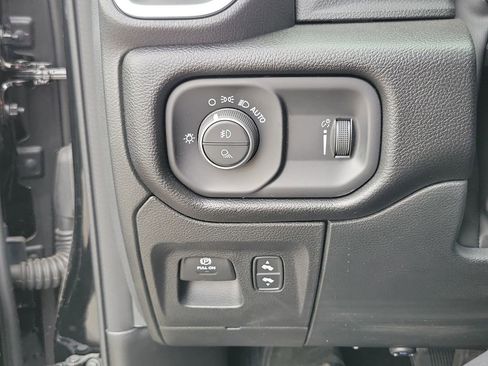 New 2026 RAM 1500 Big Horn AWD/4WD image 13