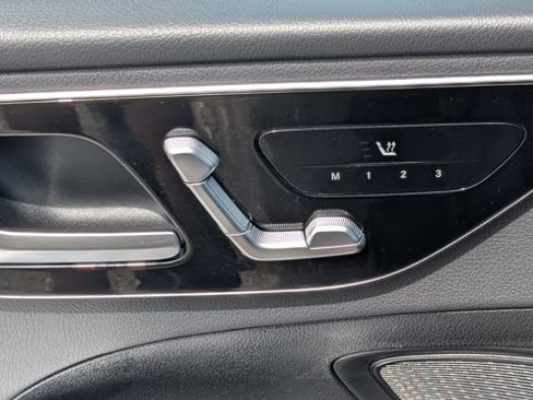 Used 2025 Mercedes-Benz C 300 C 300 image 21