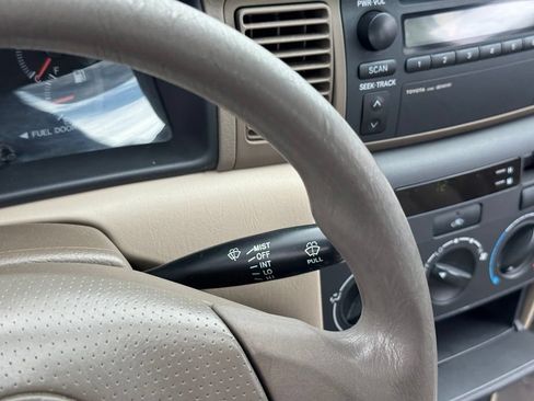 Used 2003 Toyota Corolla CE FWD image 24
