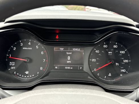 Used 2024 Chevrolet Trax LS FWD image 16