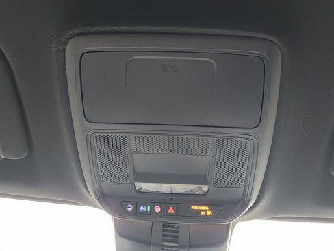 New 2026 GMC Acadia AT4 image 39