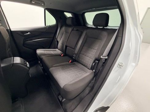 Certified 2024 Chevrolet Equinox LT FWD image 25