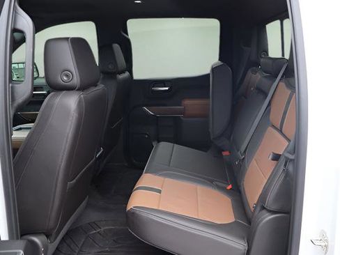 Used 2019 Chevrolet Silverado 1500 High Country w/ Trailer Camera Package image 16