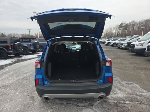 Used 2020 Ford Escape SE image 16