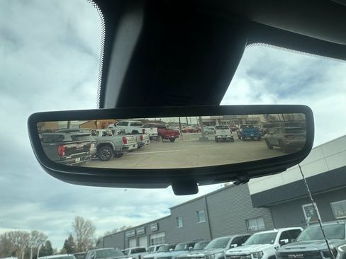 Used 2020 GMC Sierra 3500 Denali image 40