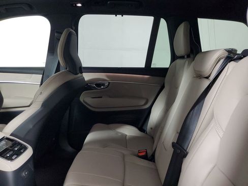 New 2026 Volvo XC90 T8 Ultra w/ Protection Package Premier AWD/4WD image 12