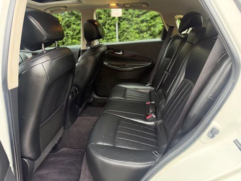 Used 2016 INFINITI QX50 Base AWD 4dr Crossover w/ Premium Plus Package image 30