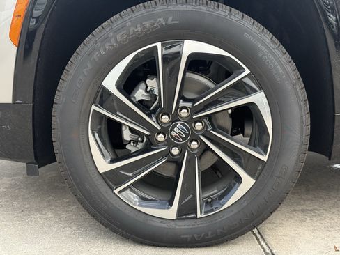 New 2026 Buick Enclave Sport Touring w/ Power Package FWD image 9