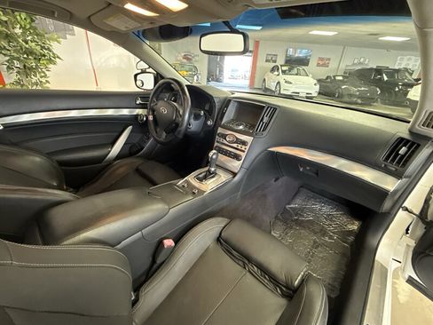 Used 2014 INFINITI Q60 Journey w/ Premium Package image 18