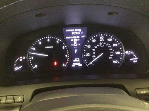 Used 2016 Lexus LS 460 AWD w/ Comfort Package image 21