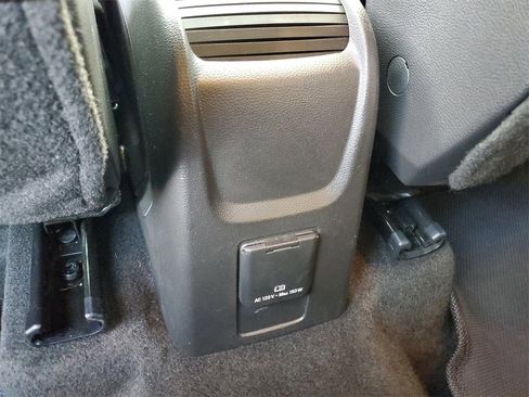 Used 2022 Buick Encore Preferred w/ Safety Package image 11