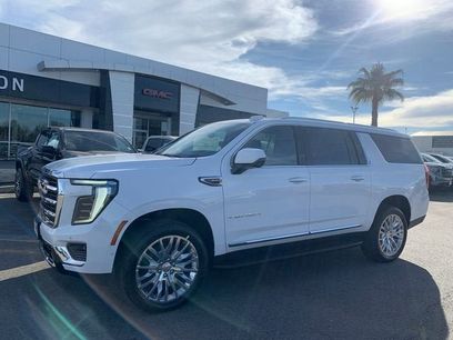 New 2026 GMC Yukon XL Elevation w/ Elevation Premium Package