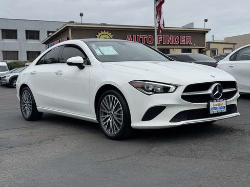 Used 2023 Mercedes-Benz CLA 250 w/ Premium Package image 4