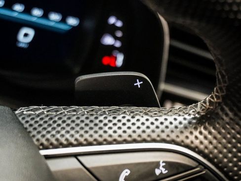 Used 2021 Audi SQ8 Premium Plus w/ SQ8 Black Optic Package image 18