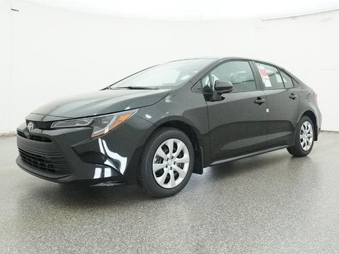New 2026 Toyota Corolla LE image 17