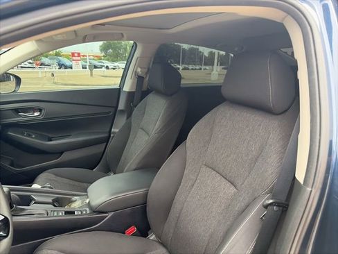 Used 2024 Honda Accord EX image 11