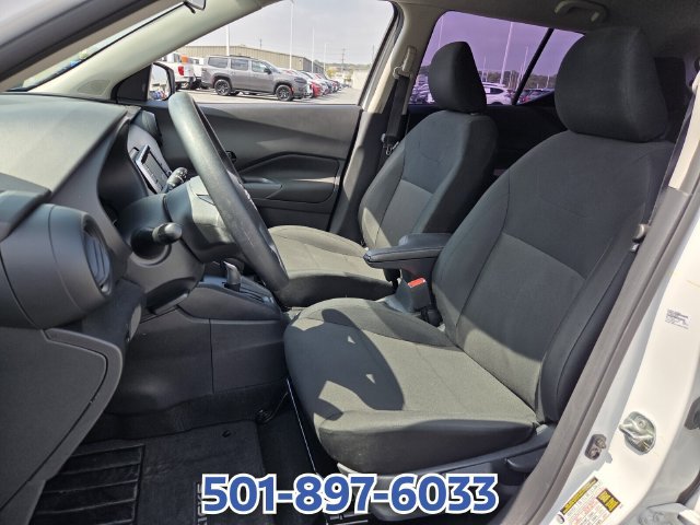 Used 2025 Nissan Kicks Play S FWD image 9