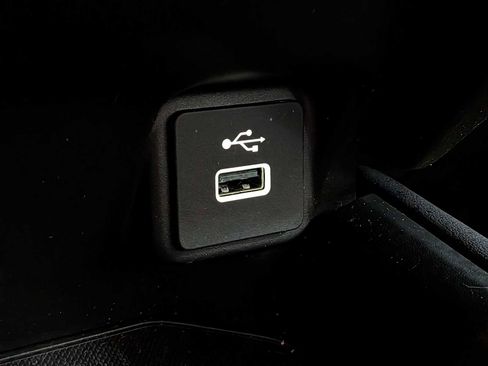 Used 2023 Honda HR-V LX image 28