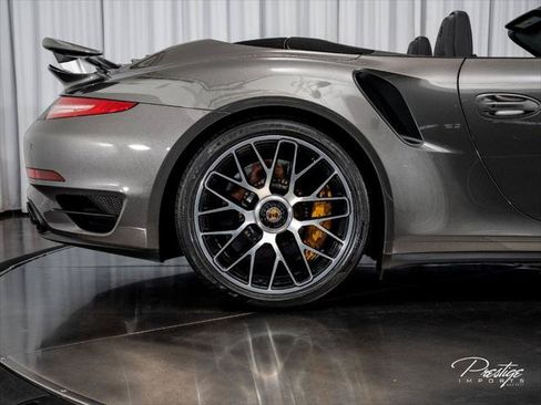 Used 2014 Porsche 911 Turbo S AWD/4WD image 19
