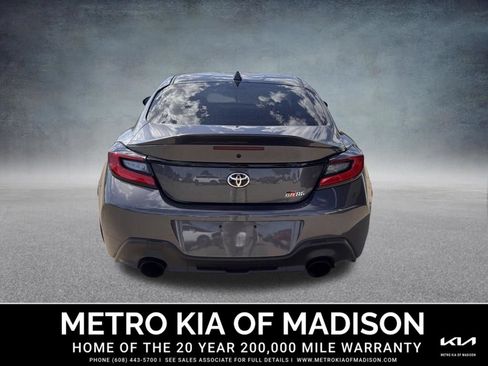 Used 2023 Toyota GR86 Premium RWD image 5
