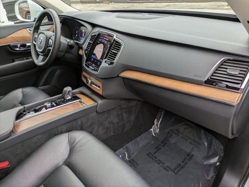 Used 2023 Volvo XC90 B6 Plus w/ Protection Package Premier image 25
