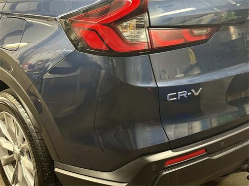 Used 2023 Honda CR-V EX-L image 8