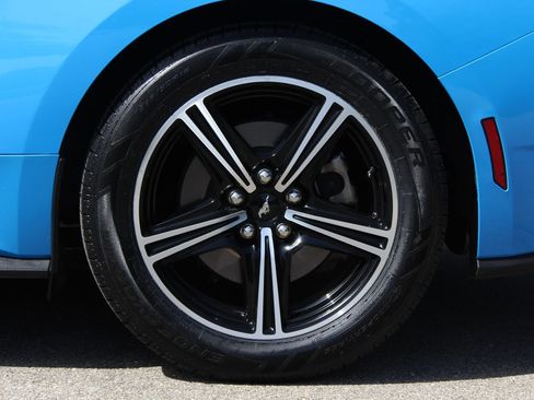 Used 2024 Ford Mustang Coupe RWD image 29