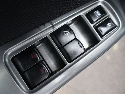 Used 2012 Subaru Forester 2.5X Premium w/ All-Weather Pkg AWD/4WD image 27