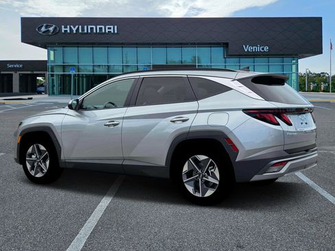 New 2026 Hyundai Tucson SEL FWD image 4