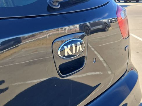 Used 2013 Kia Rio LX image 10