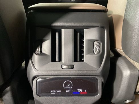 New 2026 BMW X3 xDrive30 w/ Premium Package AWD/4WD image 19