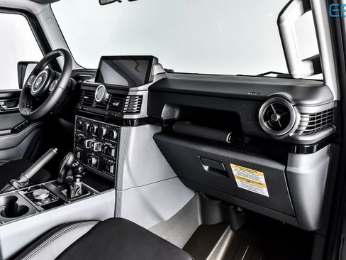 New 2025 INEOS Grenadier Fieldmaster Edition image 23