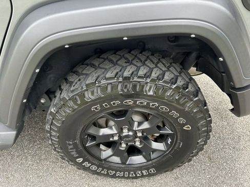 Used 2023 Jeep Wrangler Unlimited Sport AWD/4WD image 11