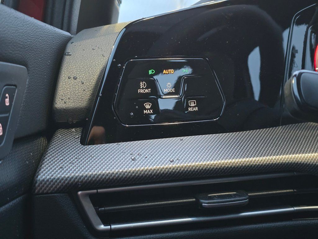 New 2026 Volkswagen GTI SE FWD image 23