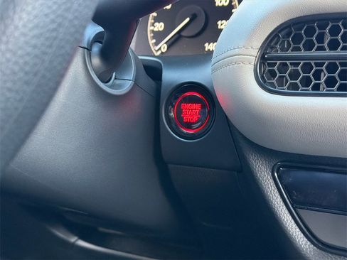 New 2026 Honda HR-V LX image 28