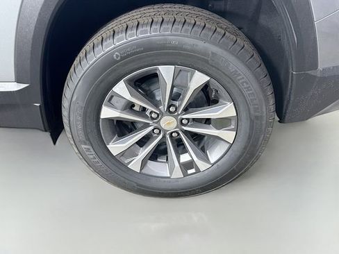 New 2026 Chevrolet Equinox LT AWD/4WD image 35