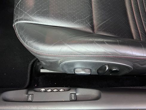 Used 2004 Porsche 911 Carrera 4S image 33