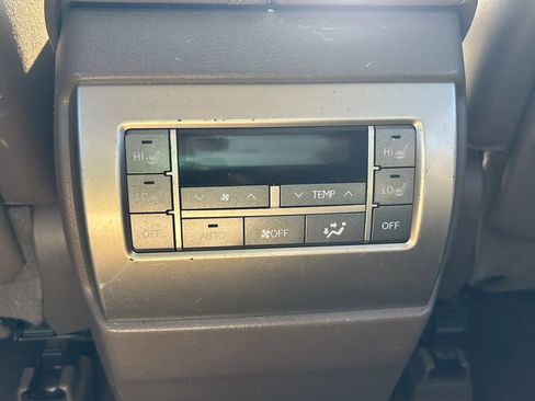 Used 2010 Lexus GX 460 image 29