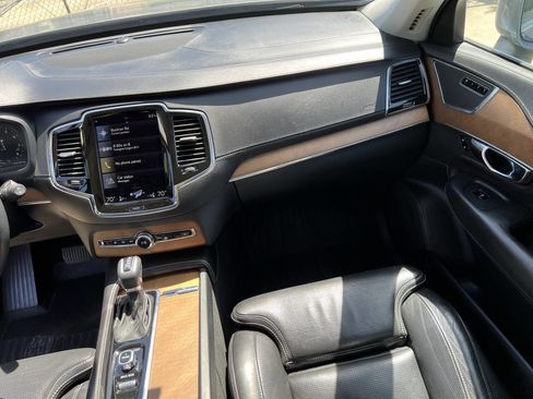 Used 2016 Volvo XC90 T6 Inscription w/ Vision Package image 23