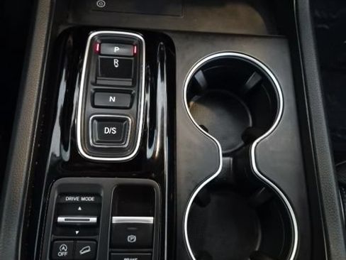 Certified 2023 Honda Pilot Elite image 29