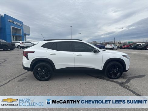 New 2026 Chevrolet Trax ACTIV w/ Driver Confidence Package image 9